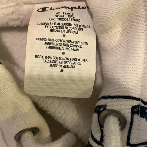 Champion hoodie - Picture 3 of 6